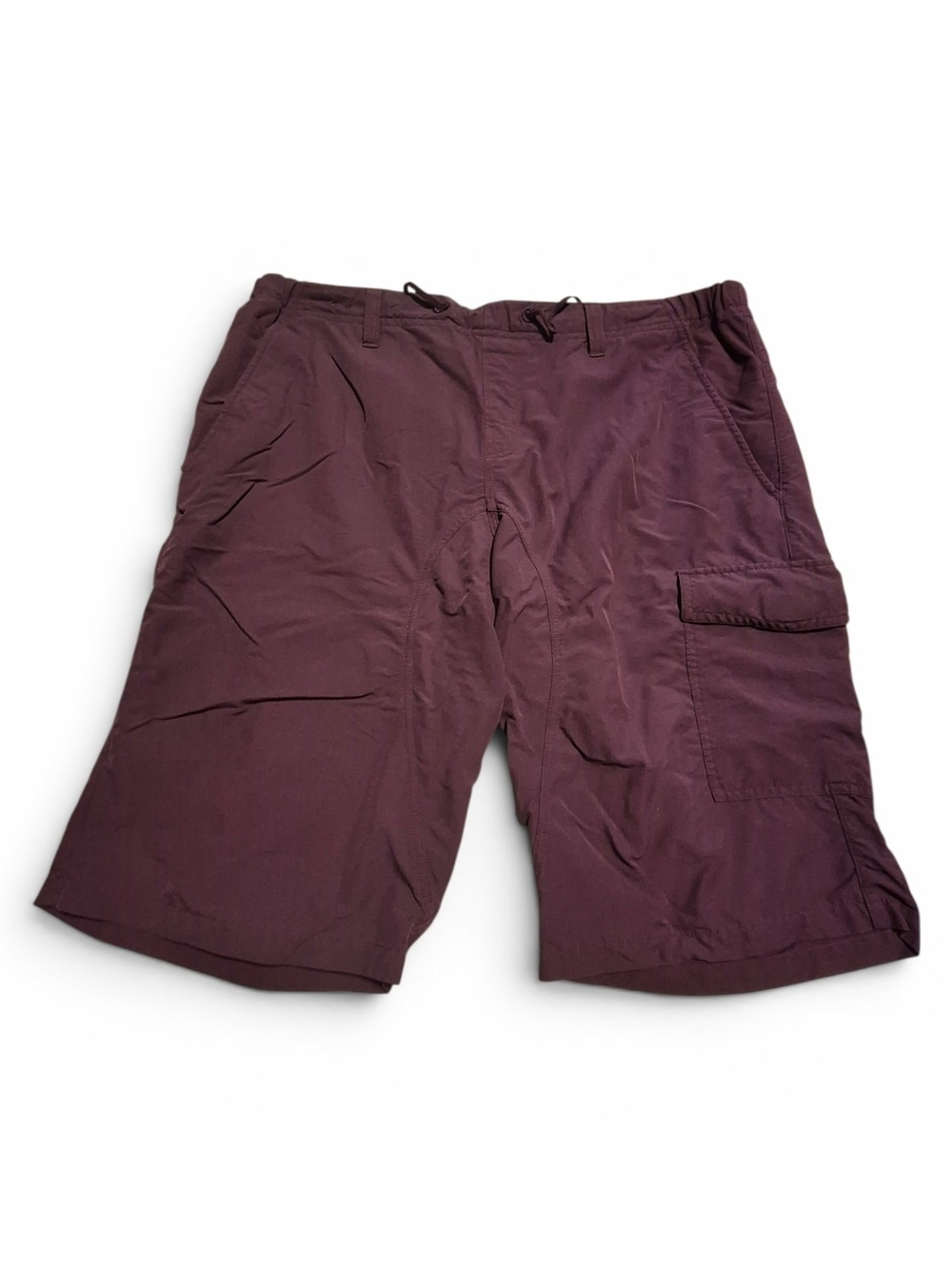 MEC Men's Cargo Shorts in Burgundy
